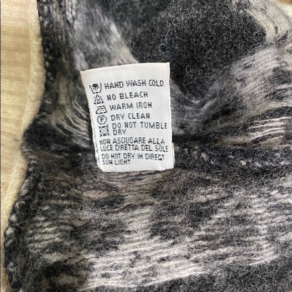 Sisley Made in Italy Relaxed Elegance Fair Isle Wool Wrap Collar Sweater M - Picture 8 of 8